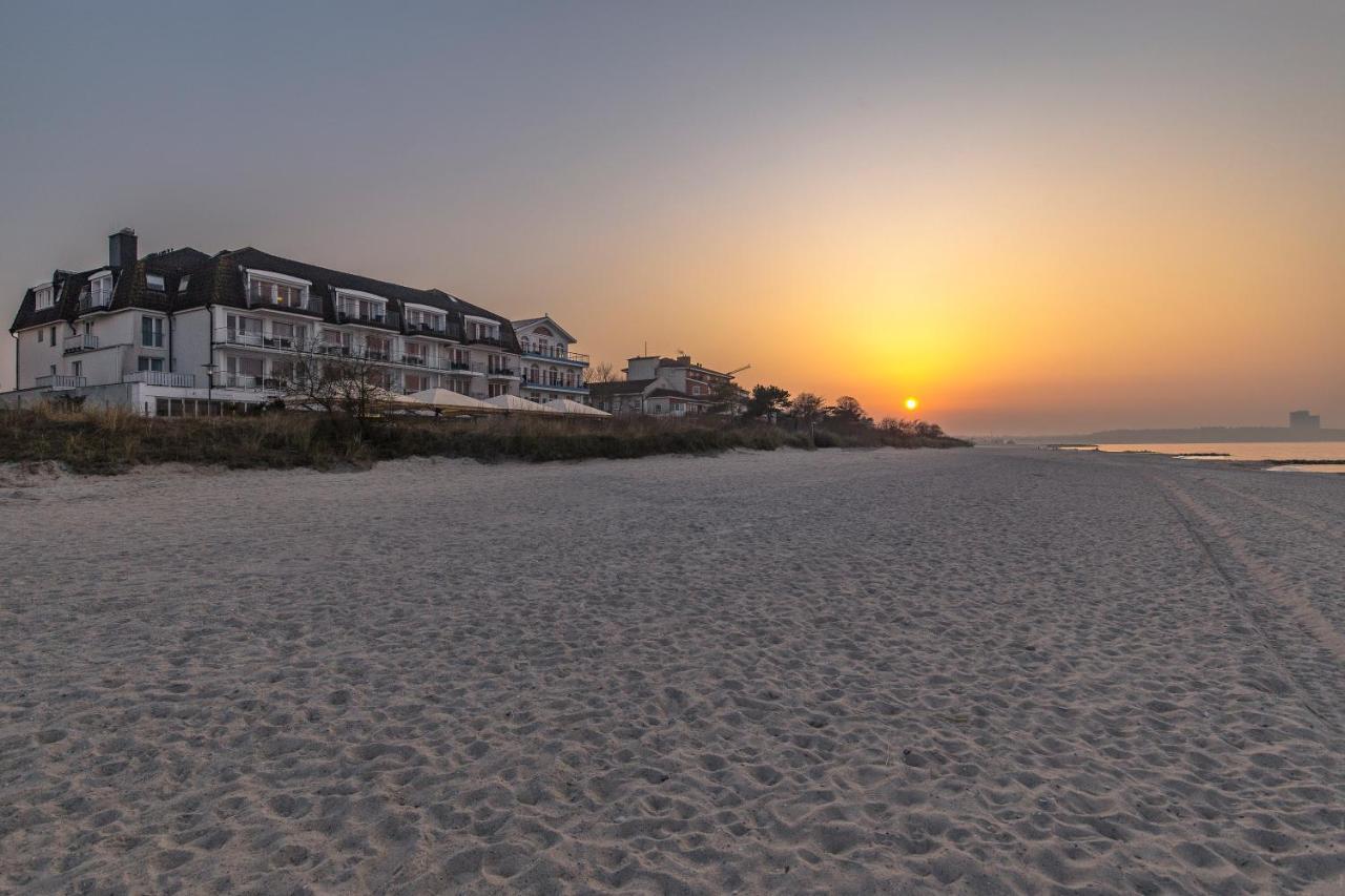 Mein Strandhaus - Hotel, Restaurant & Schwimmbad Тіммендорфер-Штранд Екстер'єр фото