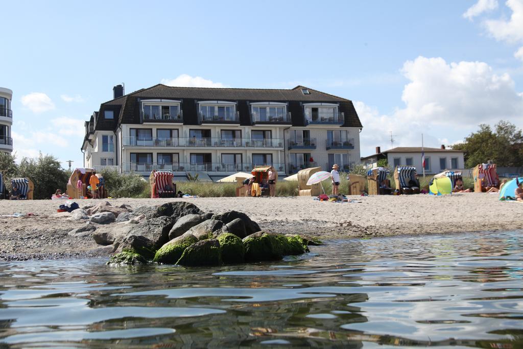 Mein Strandhaus - Hotel, Restaurant & Schwimmbad Тіммендорфер-Штранд Екстер'єр фото